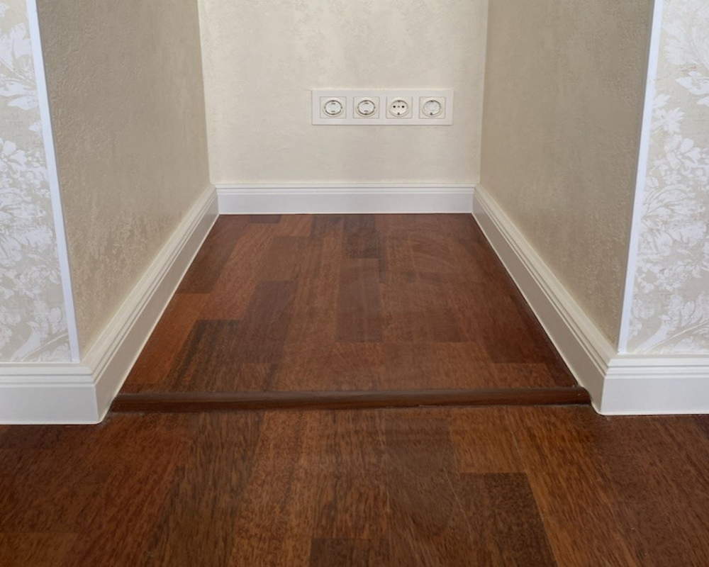 Плинтус ХДФ Dollken Cubu Hamburg Style 80мм х 2,5 м 5012 Белый