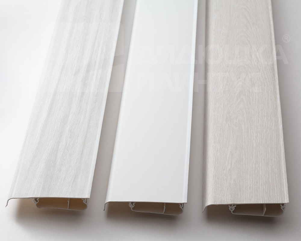 Плинтус ПВХ Salag Lima 72мм 2,5м. Белый