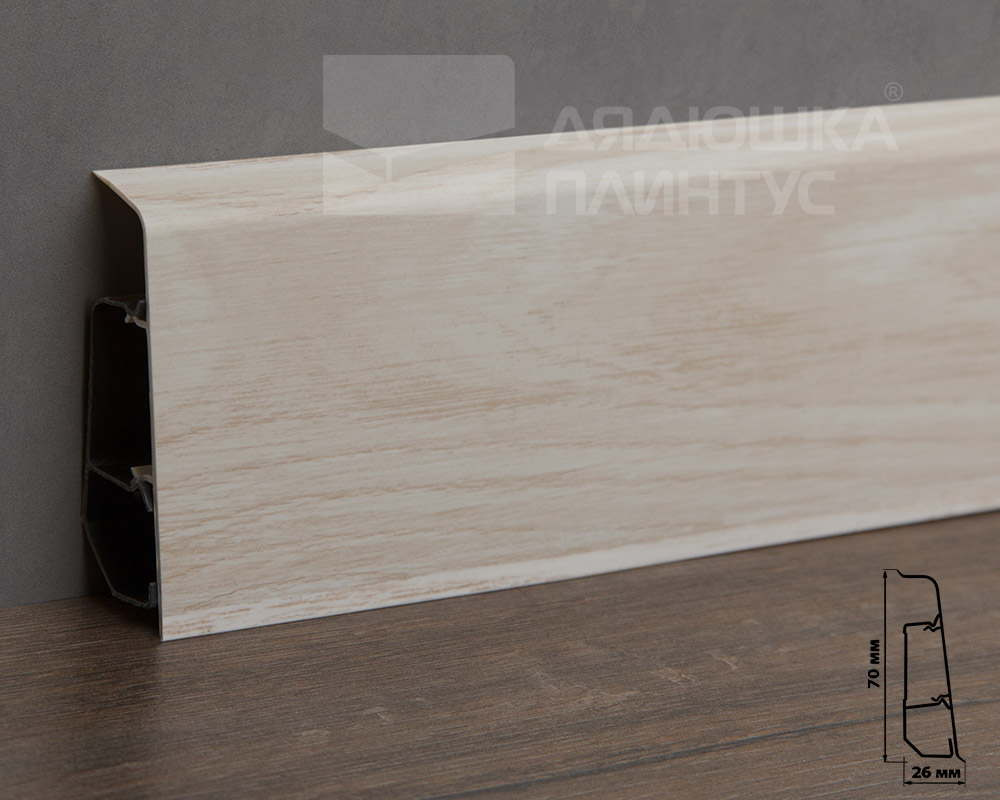 Плинтус ПВХ Волшебная палочка 70мм Home 2,2м 7031