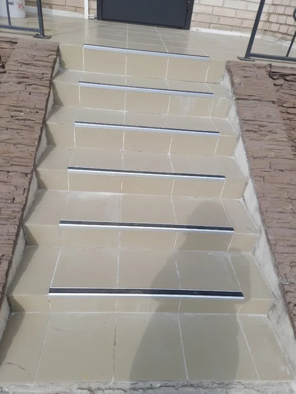 Порог угловой ПУ 71.2700.001 Алюминий