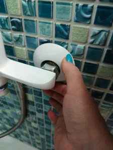 Розетка для труб D22 M105