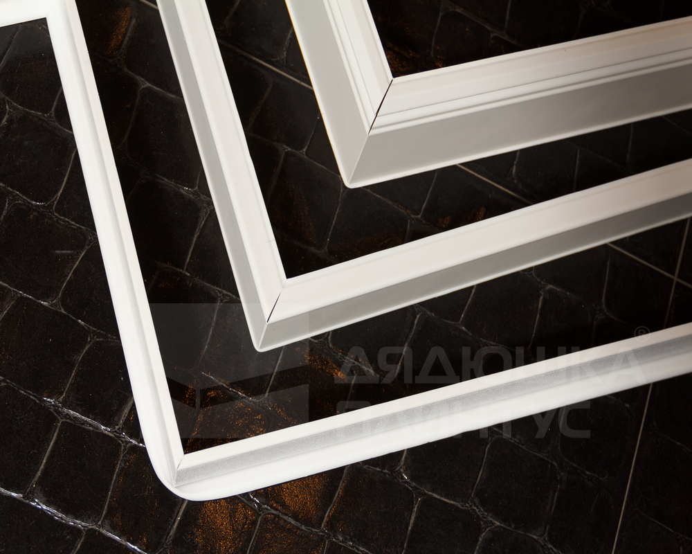 Плинтус ХДФ Dollken Cubu Flex Life 40мм х 11/13мм х 2,5 м 1013 (5012) Белый