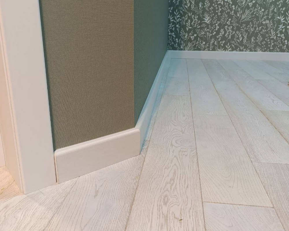 Плинтус МДФ Smartprofile Paint  80А Белый