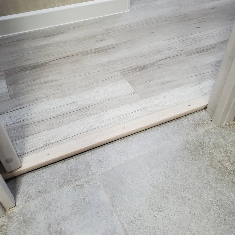 Порог угловой ПУ 06.900.083 Бук