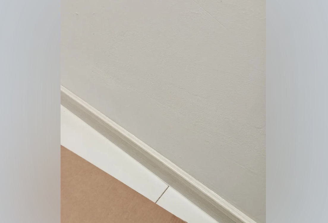 Плинтус ПВХ Волшебная палочка 70мм Home 2,2м 7031