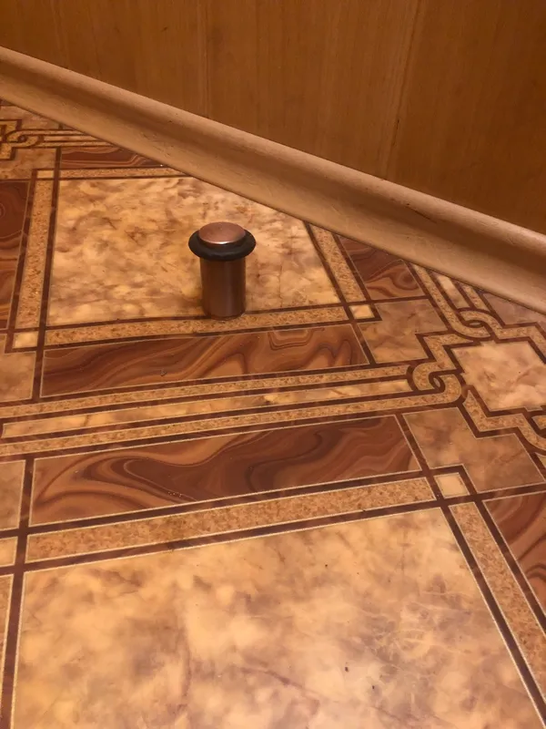 Упор 588А-1 Золото