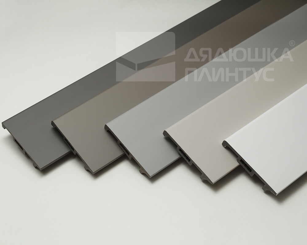 Плинтус Волшебная Палочка Самоцветы 81мм 2,0м 104