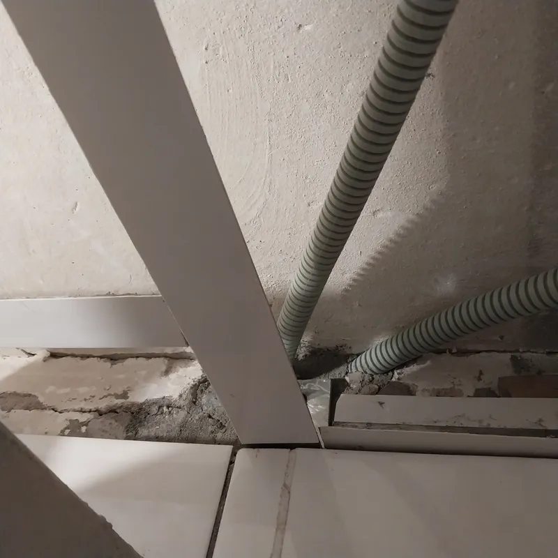 Тавр 25х25 мм Тп 05.2000.501л Серебро. Цена за 5 штук.