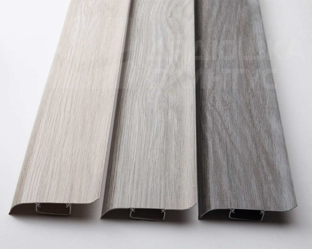 Плинтус ПВХ Идеал Классик 70мм 2,2м 262 Клен вермонт