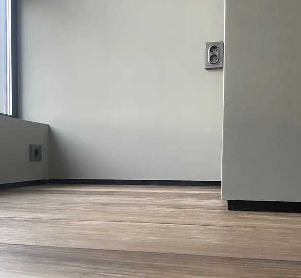 Теневой профиль Decaro Engineering D001А Black 2,0 м