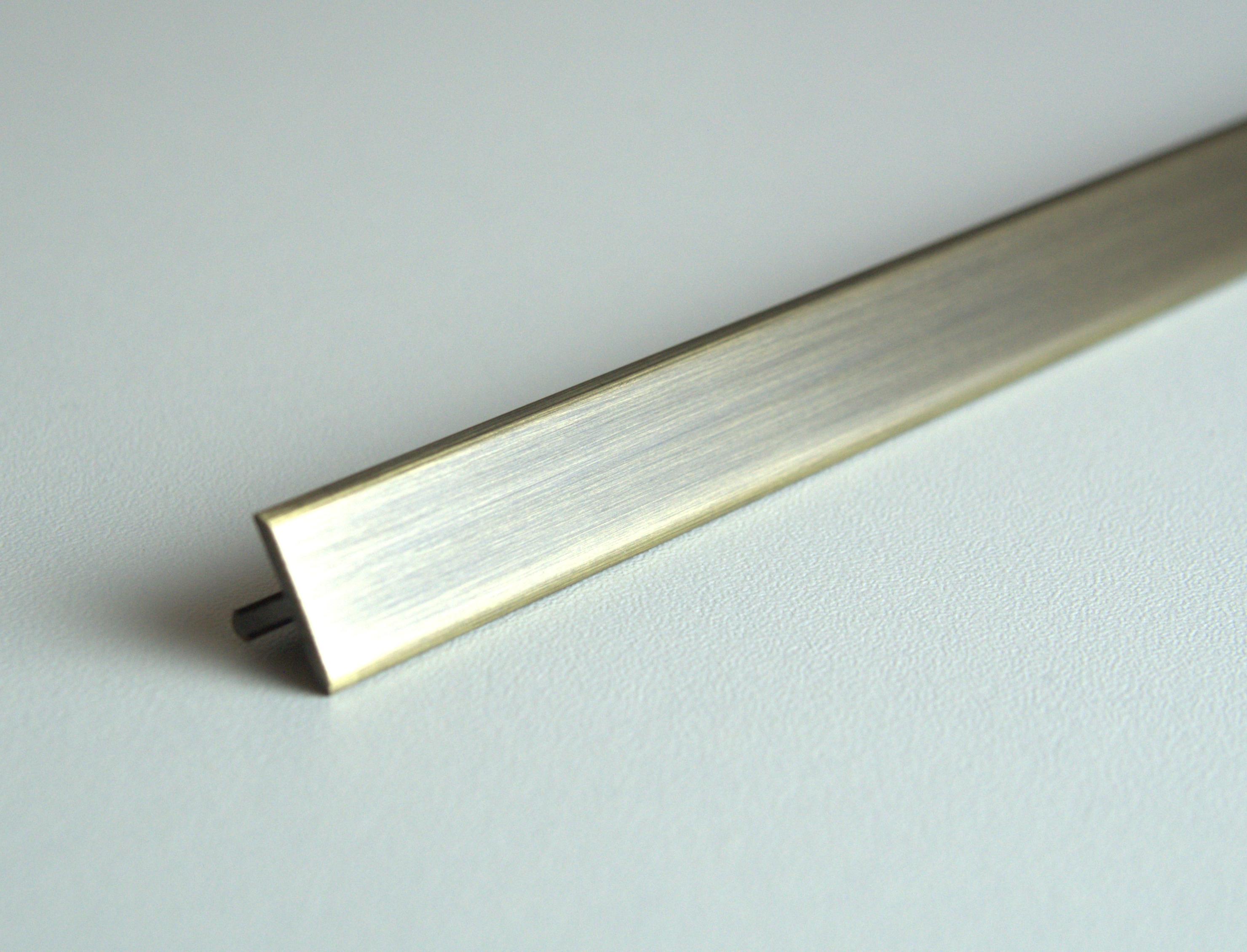 Профиль Т-образный латунь под бронзу 20мм 2,7м MSPCROВ 209