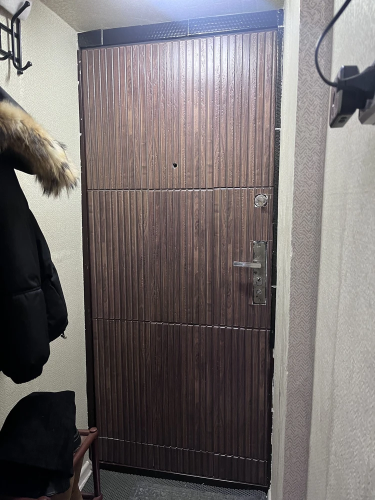 Панель самоклеящаяся 3D RAIL ПВХ 280*600мм  10шт/уп Планка тик. Цена указана за 1,68 м²