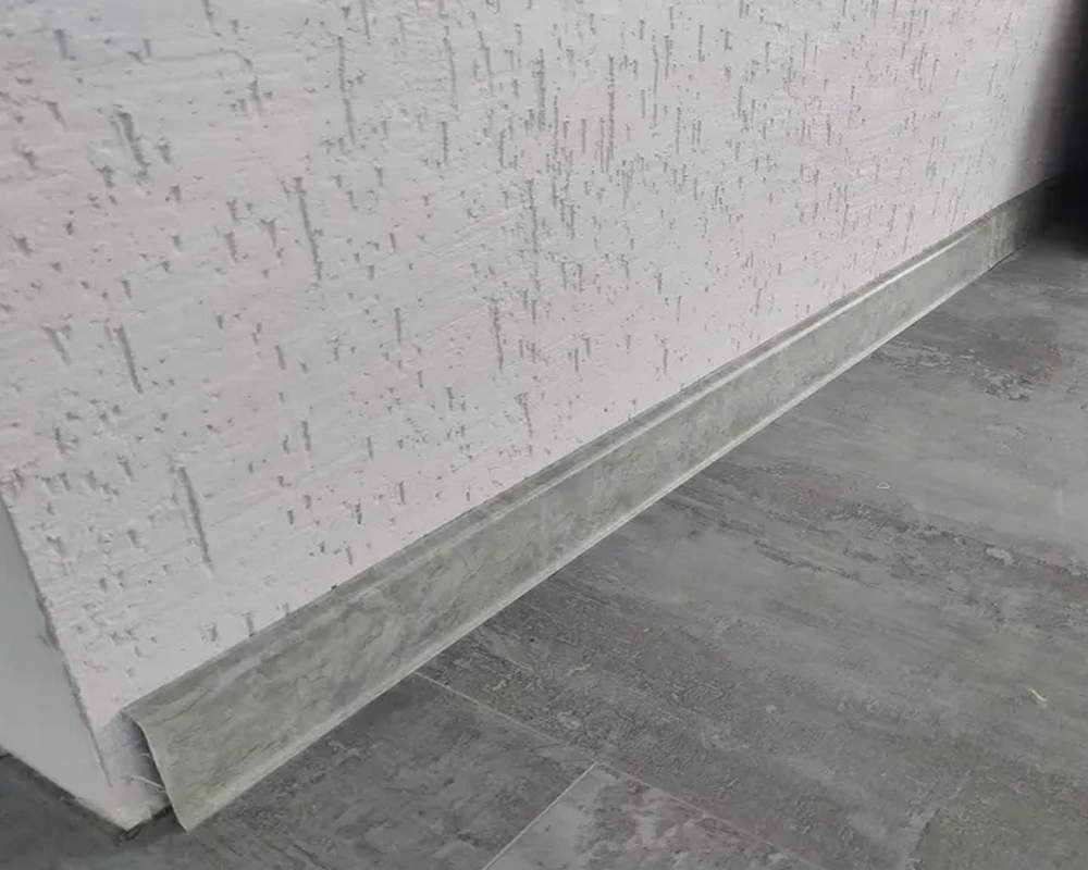 Плинтус ПВХ Волшебная палочка 70мм Home 2,2м 7029