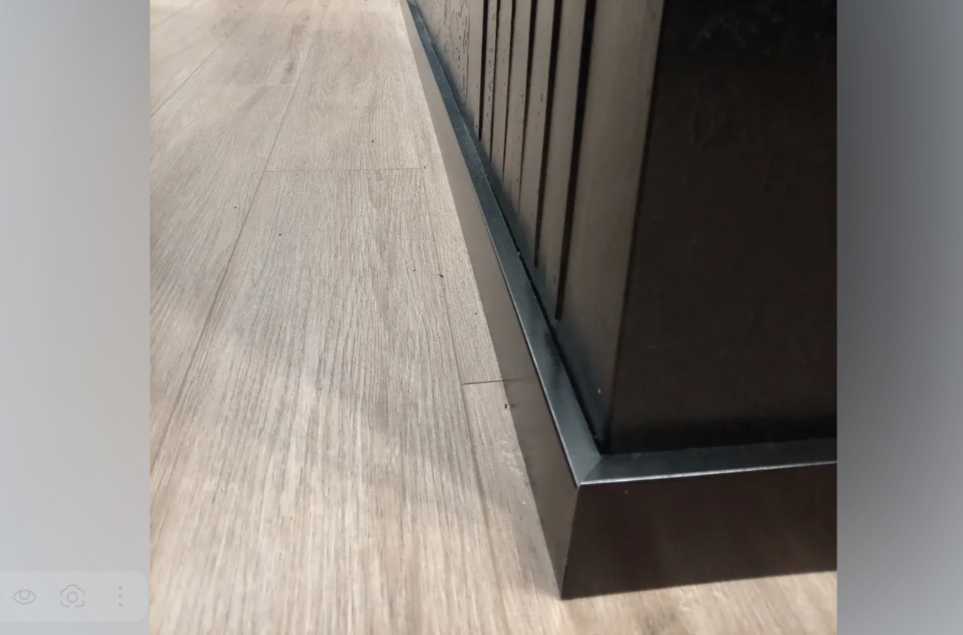 Плинтус МДФ Лука Пл 100-1МДФ.2700.Point line 24032