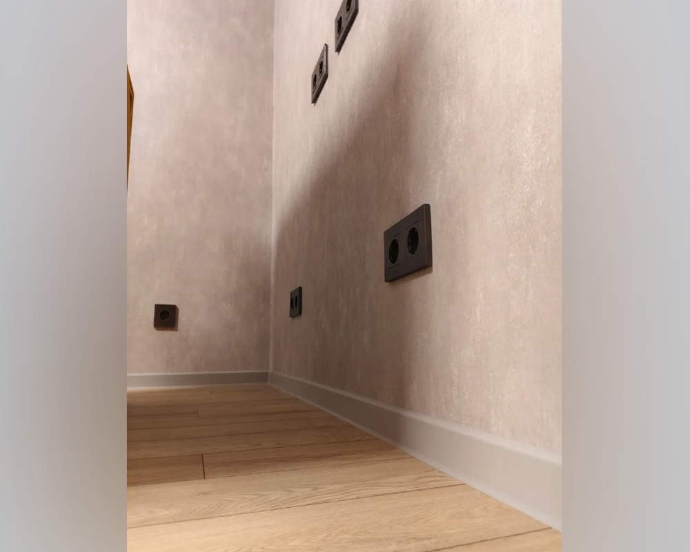 Плинтус ПВХ Волшебная палочка 70мм Home 2,2м 7027