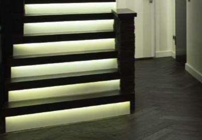 Профиль для ступени Genesis LED NLD118.81 11х22 2,8м Серебро матовое