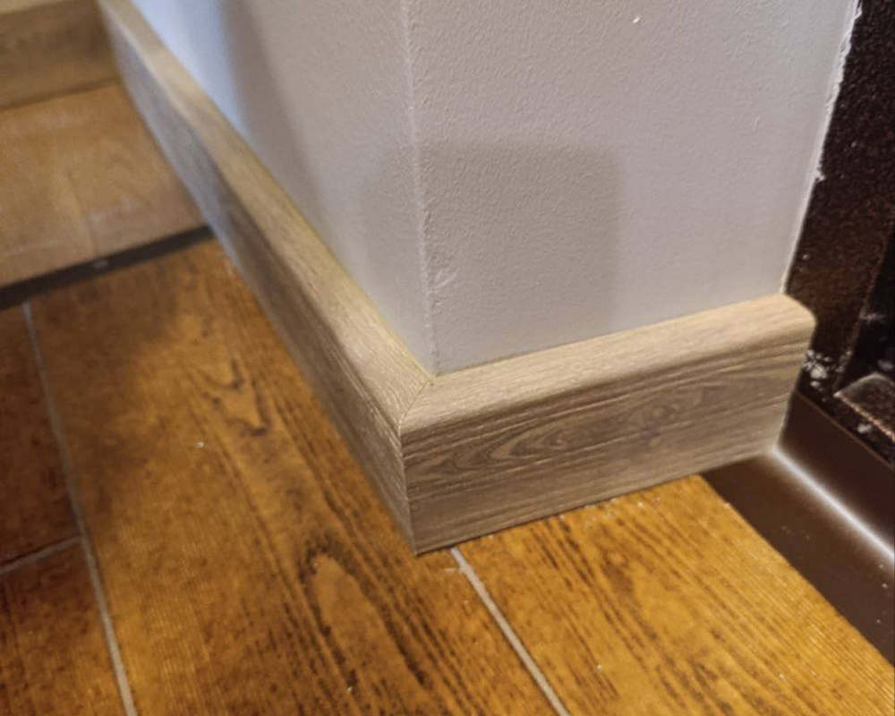 Плинтус ПВХ Рико Концепт 80мм 2,2м. 80208